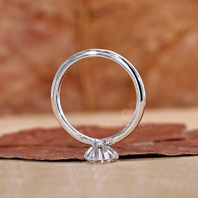 Lab Grown Diamond in a round solitaire setting.