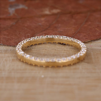 Lab Grown Diamond set in a beautifully crafted eternity band.