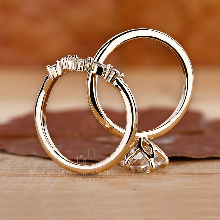 Claw Prong Ring designed for secure diamond placement.
