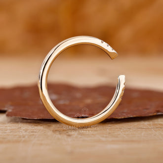 Lab grown diamond band for a sustainable and ethical option.
