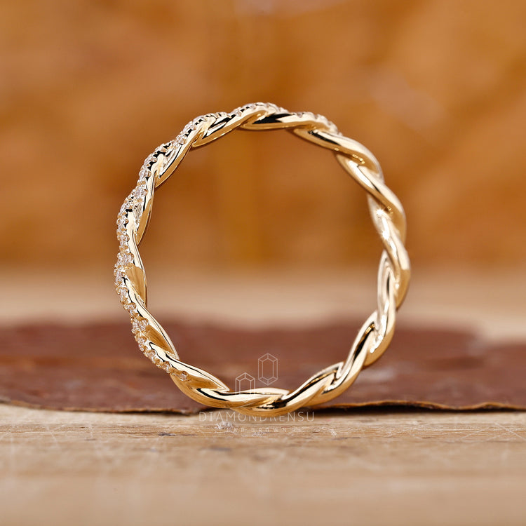 Twisted band round diamond band handmade jewelry