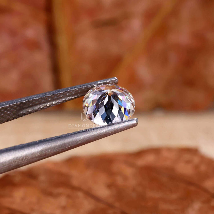 Diamondresnu lab grown Portuguese cut diamond stone.
