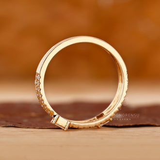 Handmade jewelry with baguette and round diamonds.
