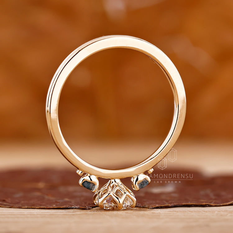 Yellow gold engagement ring features 6 prong setting.
