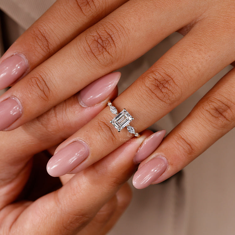 Round diamond engagement ring with IGI certified lab-grown diamonds.