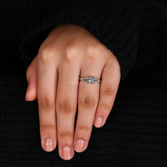 Diamondrensu ring, diamondrensu engagement ring, brilliant round diamond ring
