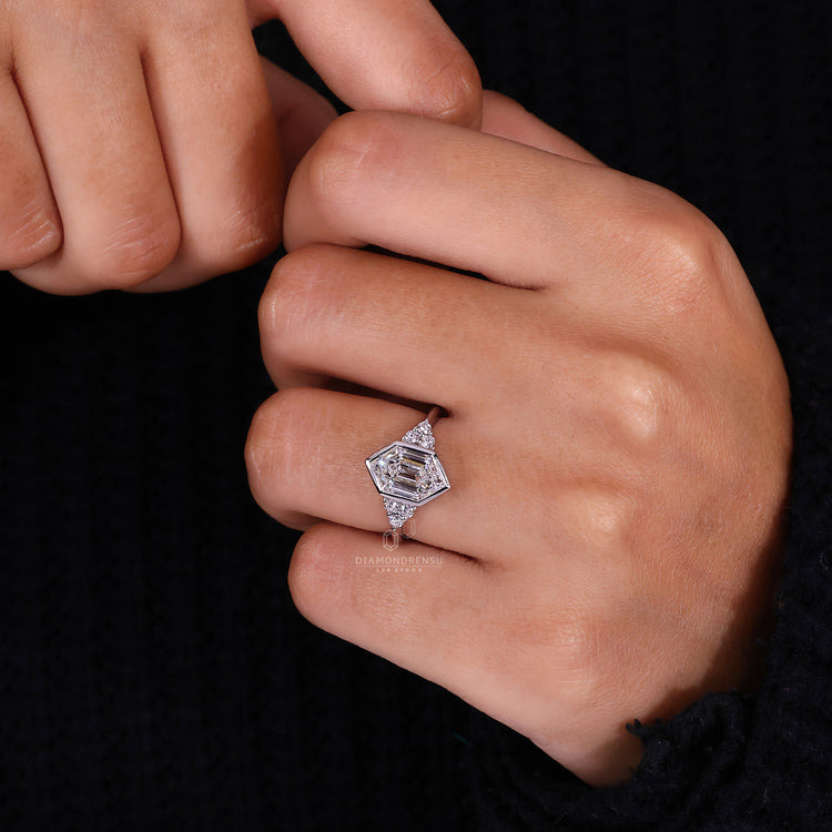 Knife Edge Shank Ring crafted for a sophisticated appearance.
