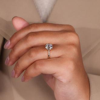 Simple diamond ring for special occasions.
