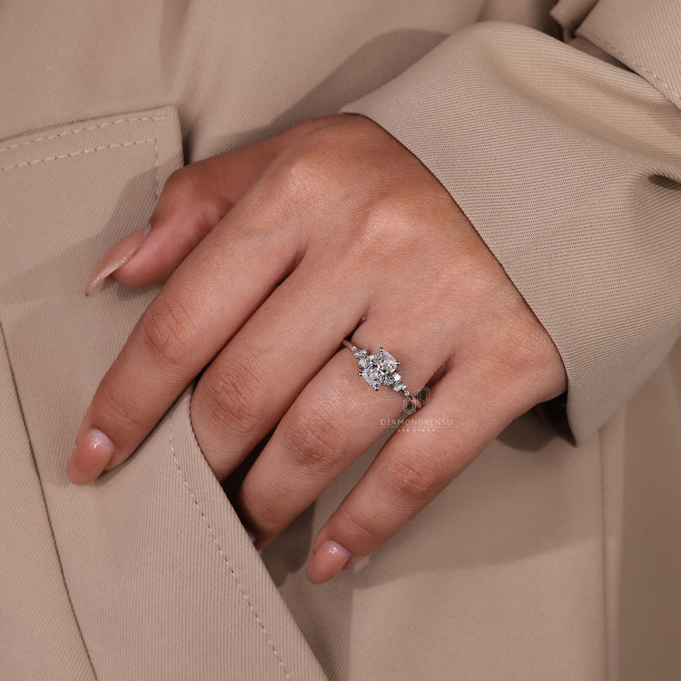 Buy engagement ring crafted with a round cut diamond in a white gold setting.
