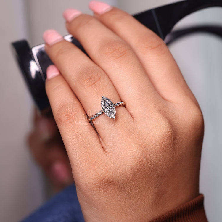Solitaire diamond ring with a clean and simple design, perfect for any occasion.
