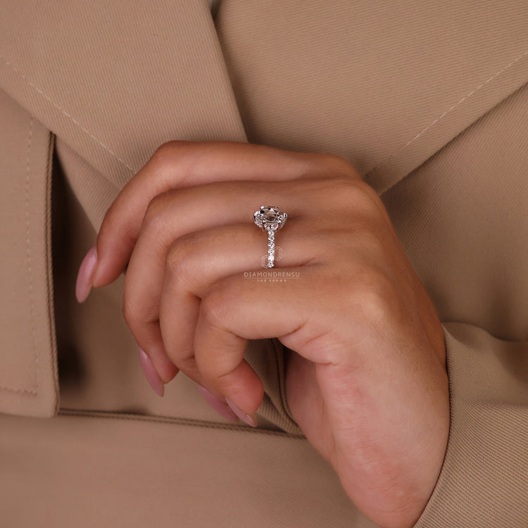 Milgrain ring featuring intricate handcrafted details.
