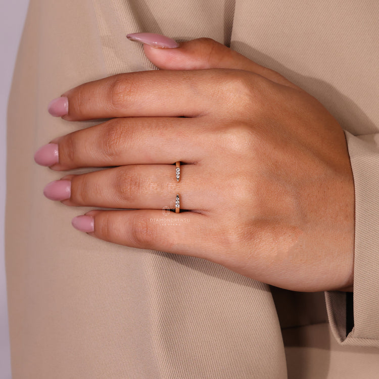 Buy wedding band for a timeless and elegant choice.
