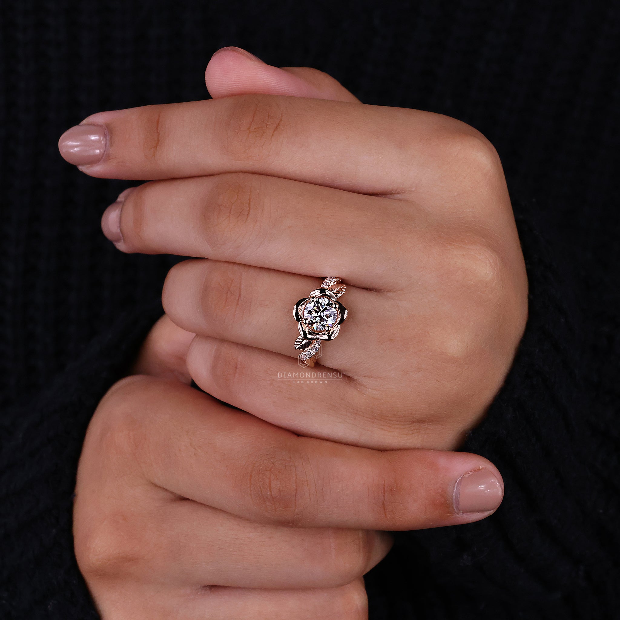 Round cut diamond ring with twisted pave design and round prongs, part of the Diamondrensu nature inspired ring collection