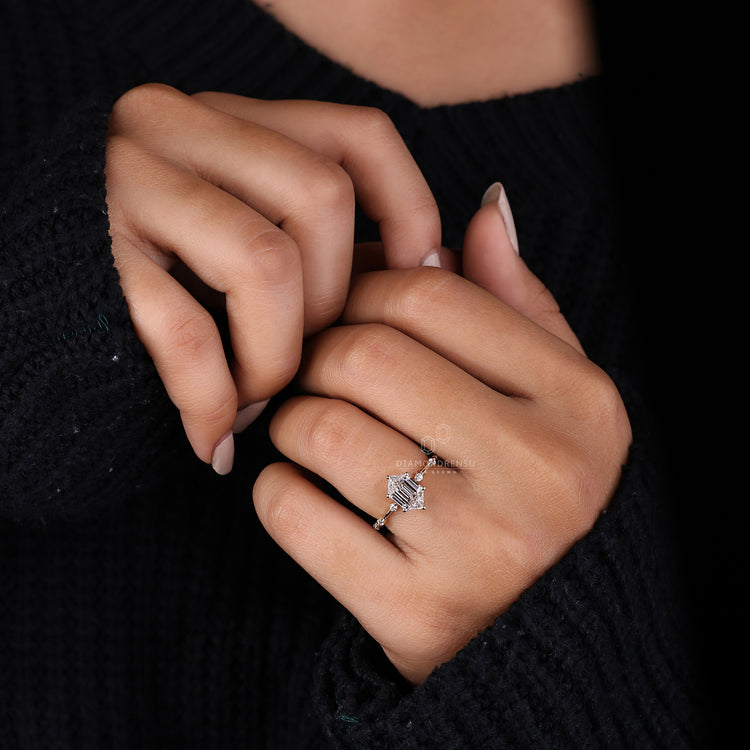 Round Cut Diamond Ring for timeless beauty.
