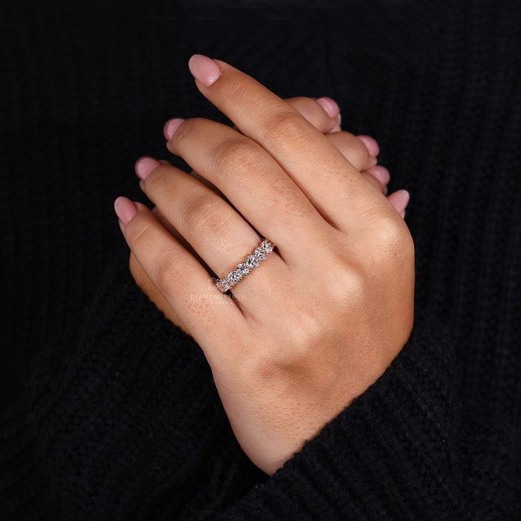 Signature diamondrensu band designed for luxury and sophistication.
