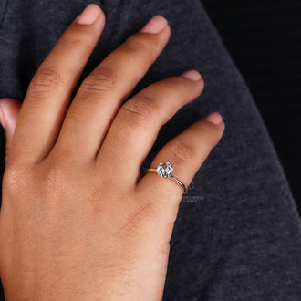 6 Prong Claw Setting for added security and brilliance.
