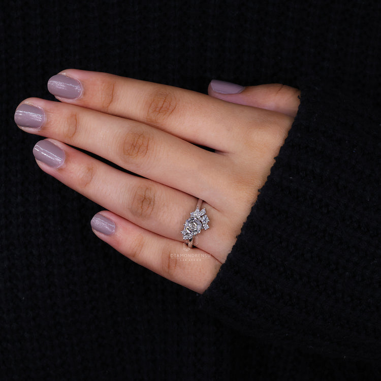 White Gold Ring with a polished and refined look.