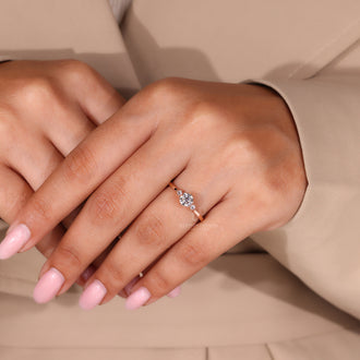 round diamond ring, minimalist ring, proposal ring rose gold
