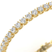 7 inch diamond tennis bracelet for women.
