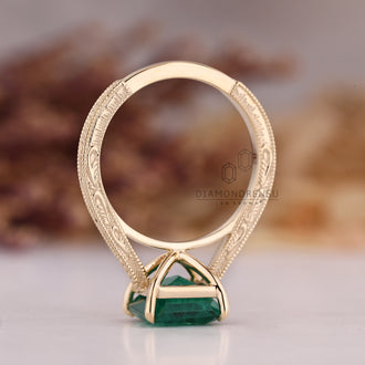 Yellow gold ring with Art Deco inspired design.
