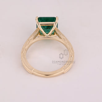 Lab Grown Diamond handmade ring with vintage appeal.
