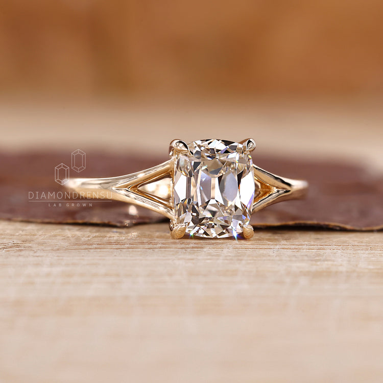 Solitaire setting showing off the center stone beautifully.
