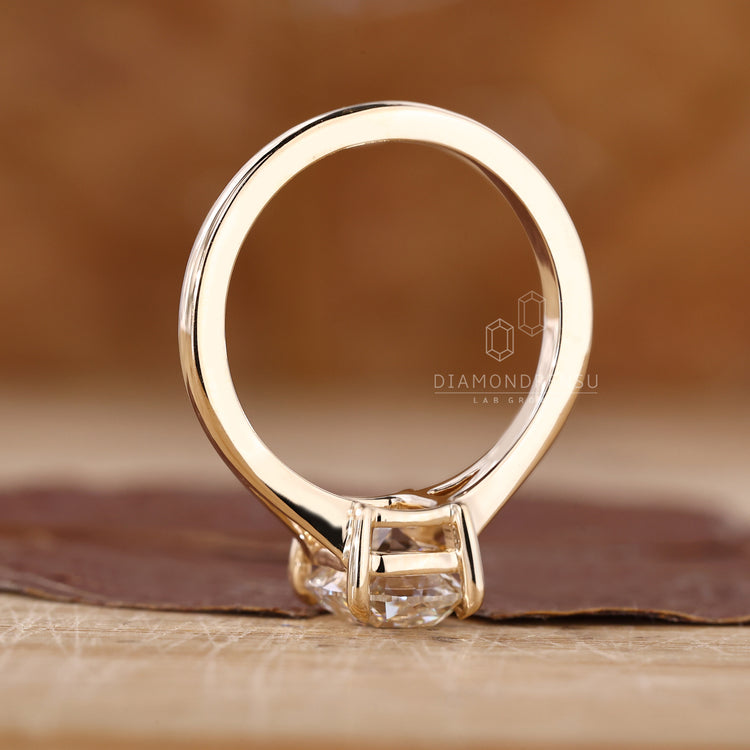 Buy engagement ring crafted with fine details.
