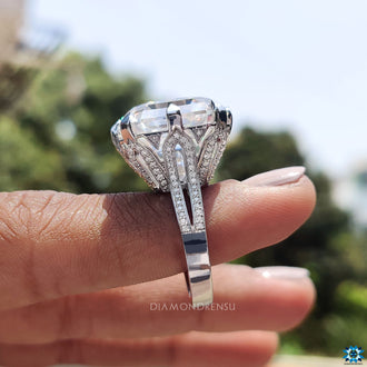Asscher cut moissanite ring with step-cut brilliance