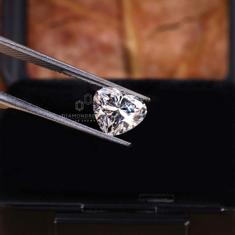 IGI certified diamond is a good option for custom earring sets.