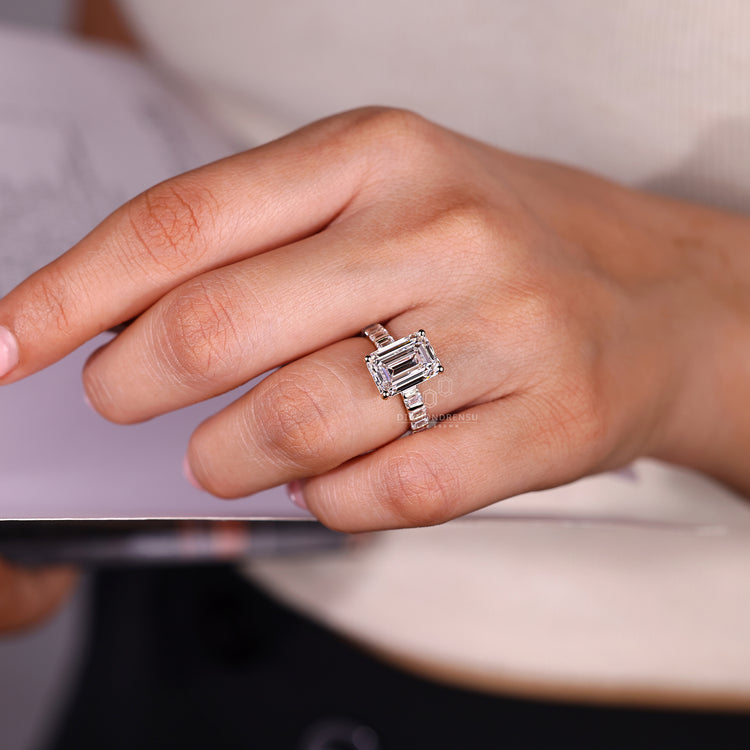 5 carat lab grown diamond ring IGI certified by Diamondrensu.
