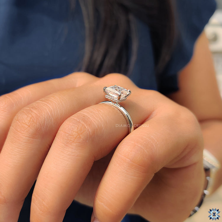 Handmade ring crafted to perfection with a princess cut diamond.
