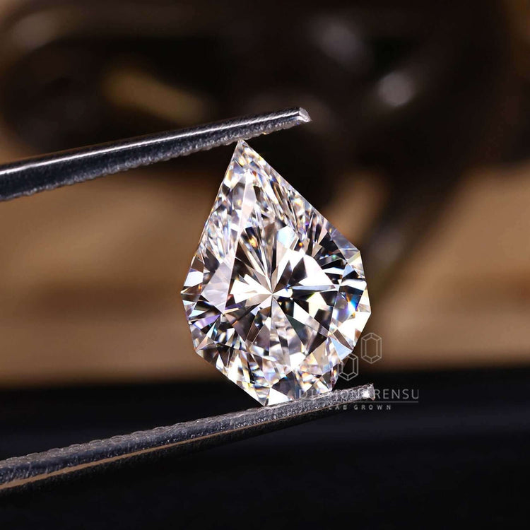 Spear diamond shaped for custom jewelry made with lab grown diamonds.