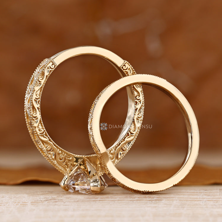Handmade Art Deco Dutch marquise bridal set by Diamondrensu.
