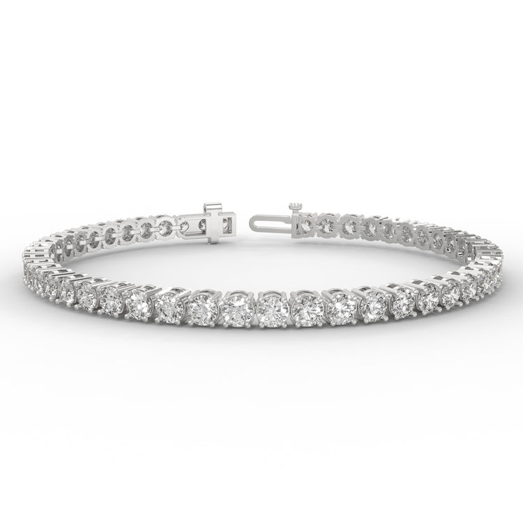 White gold diamond bracelet with round lab diamonds.

