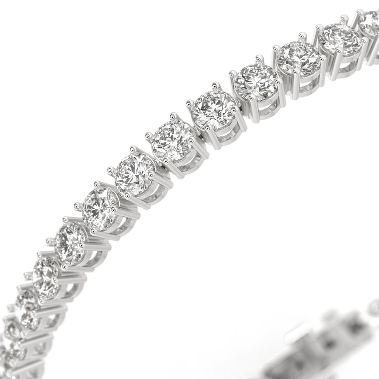 Lab created diamond tennis bracelet in white gold.

