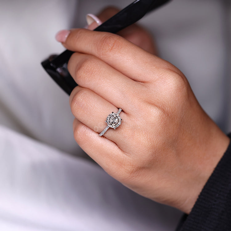 IGI certified Portuguese cut ring with lab grown diamond.
