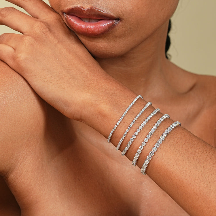 7 inch gold bracelet with round lab diamonds.
