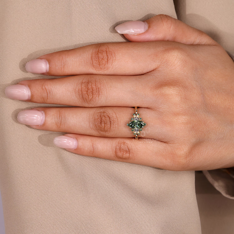 Diamondrensu handmade green marquise ring with vintage styling.