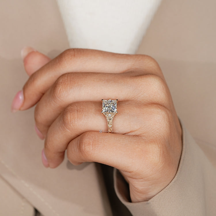 Handmade Art Deco engagement ring by Diamondrensu.