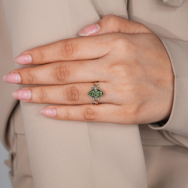 Tulip setting with a six claw prong setting.