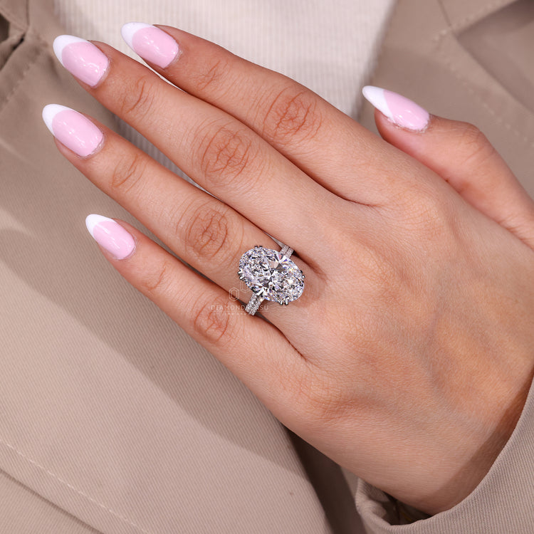 Lab grown diamond oval engagement ring.
