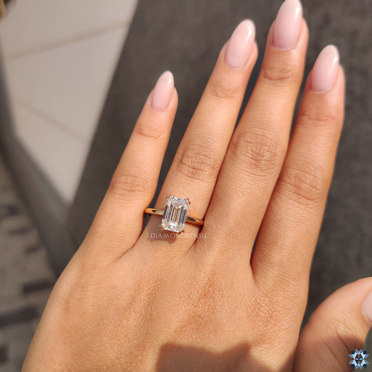 Handmade jewelry designed for unique moments
