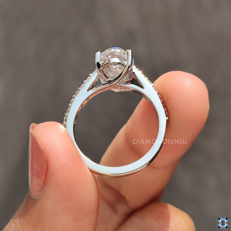 Buy moissanite ring for a perfect gift.
