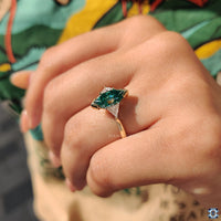 Tapered ring shank for a sleek and comfortable fit.
