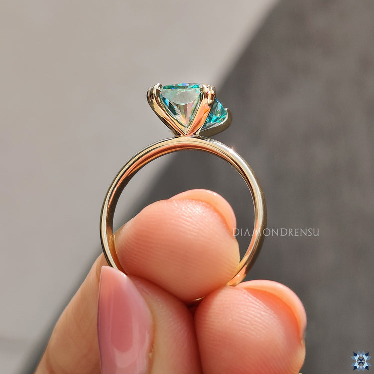 Handmade ring crafted with precision and personal care.
