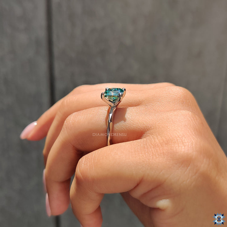 Hammer finish ring with a textured surface, offering a bold, contemporary look for a unique style.
