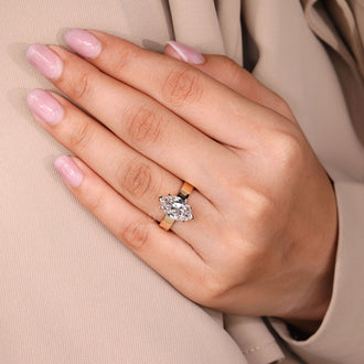 Diamondrensu engagement ring featuring Old European cut diamond and yellow gold.
