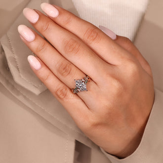 Customize ring with a nature inspired leaf style pave setting.
