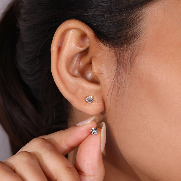 Rose Gold Stud Earrings 0.50 TCW in Round Cut