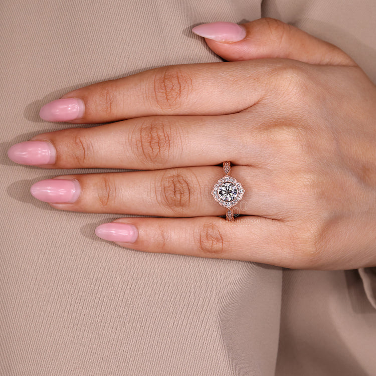 Round Diamond Engagement Ring With Vintage Milgrain Work.